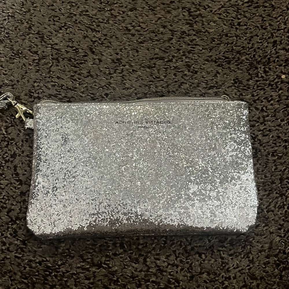 Charging wristlet